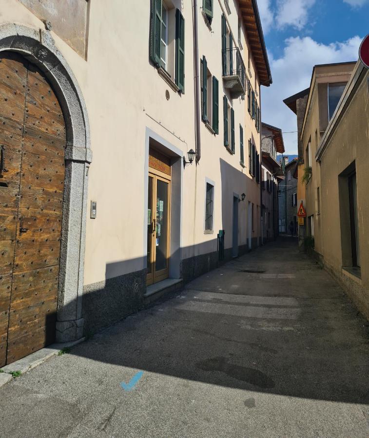 Gemini House On Lake Como แมนเดลโล เดล ลาริโอ ภายนอก รูปภาพ